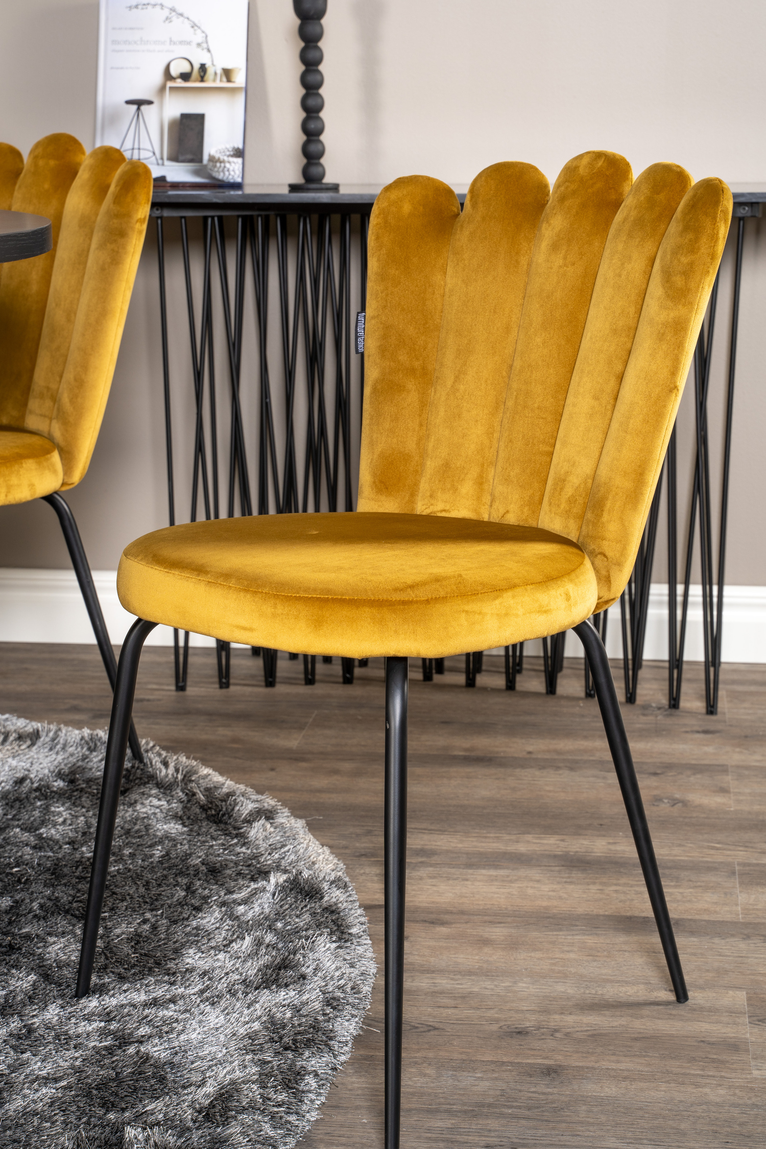 Söögitoakomplekt Dallas 317 (Kollane + Must)