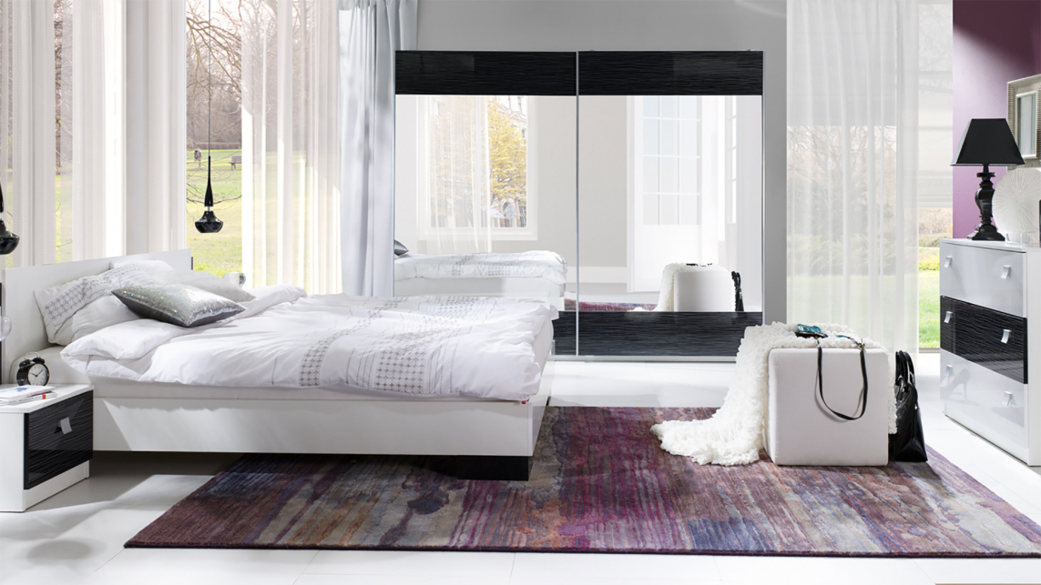 Öökapp Murrieta 111 (Läikiv valge + Läikiv must)