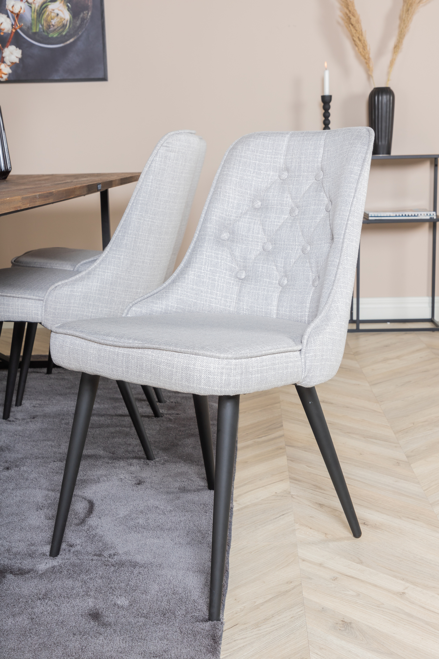 Söögitoakomplekt Dallas 1865 (Must + Helehall)