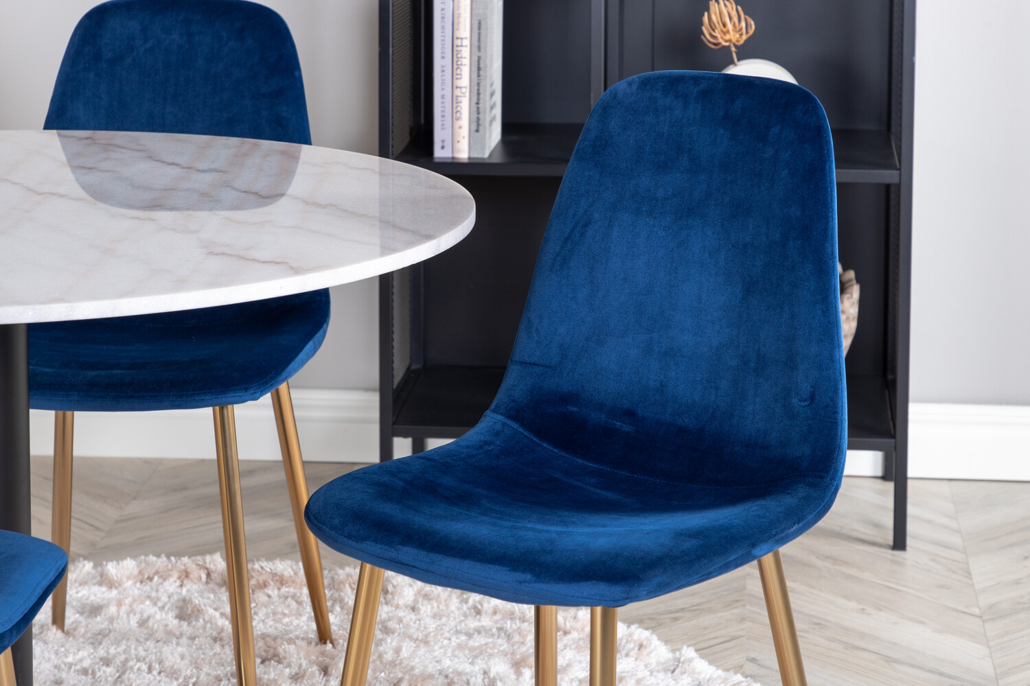 Söögitoakomplekt Dallas 2628 (Valge marmor + Must)