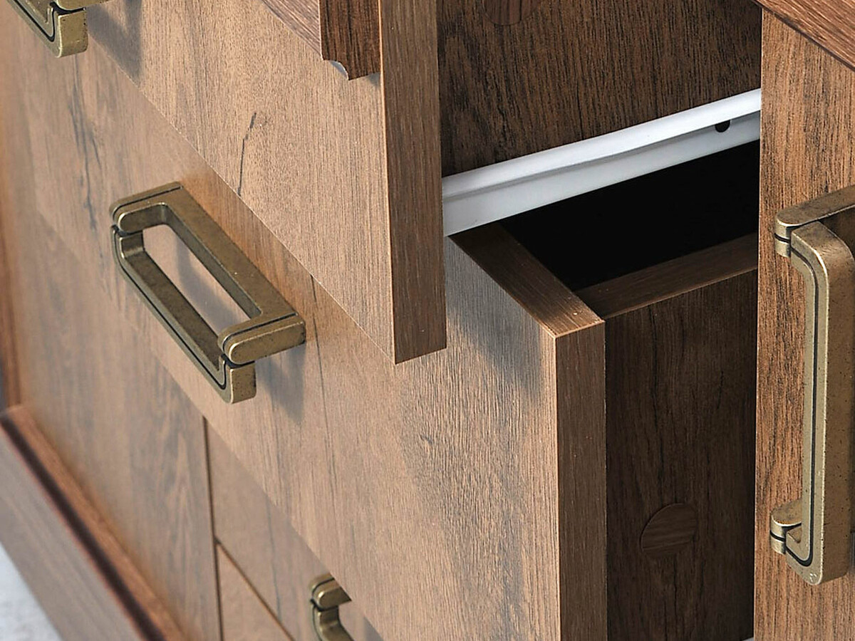 Kummut Lircava 103 (Lefkas tamm)