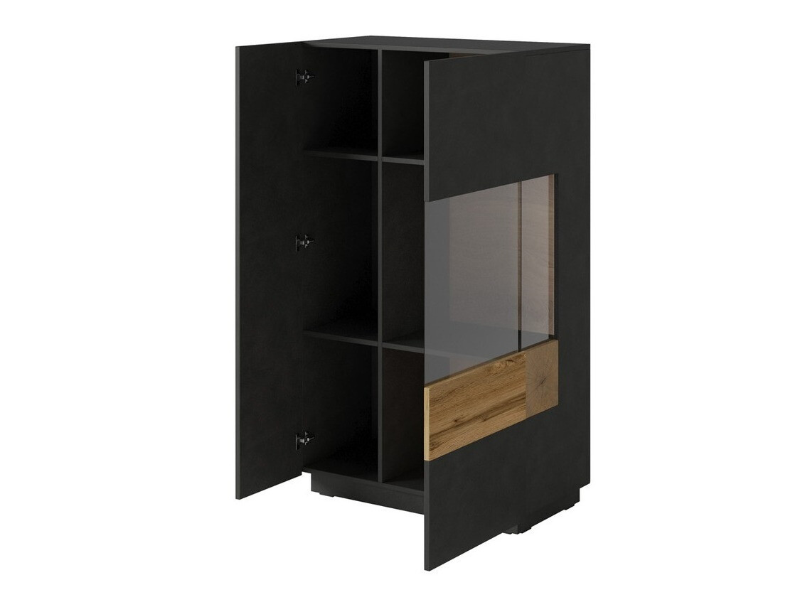 Kapp Livlore 104 (Matera hall + Wotani tamm)