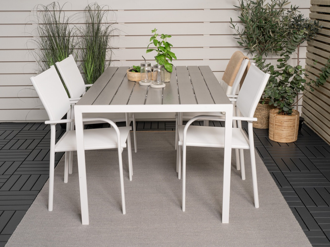 Laua ja toolide komplekt Dallas 2206