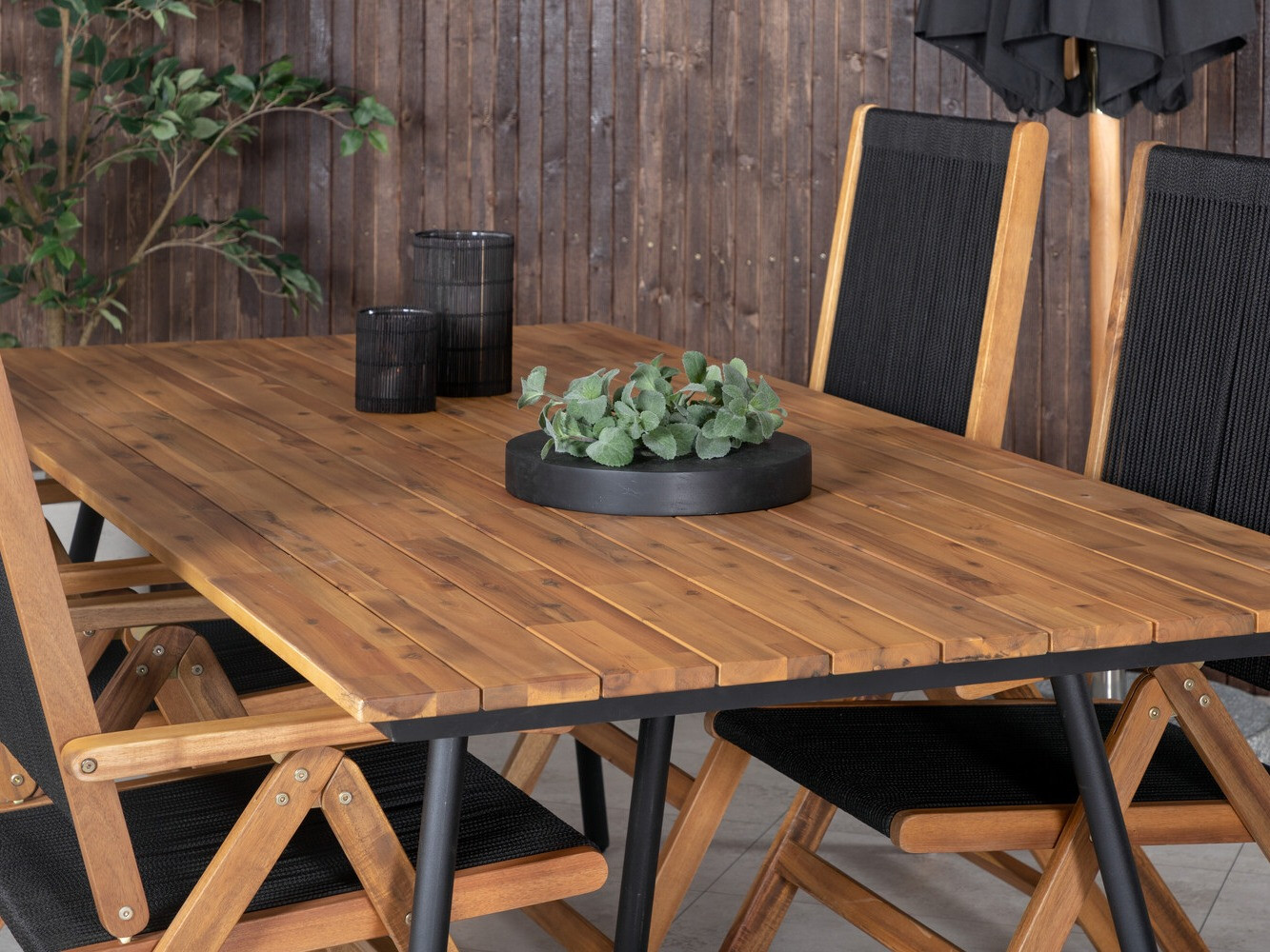 Laua ja toolide komplekt Dallas 3130