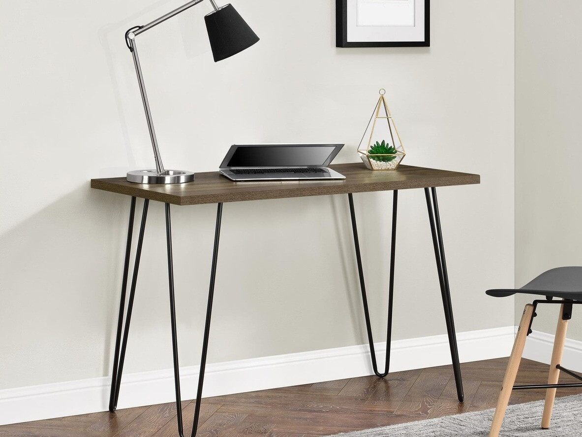 Kirjutuslaud Nutive 102 (Pähkel + Must)