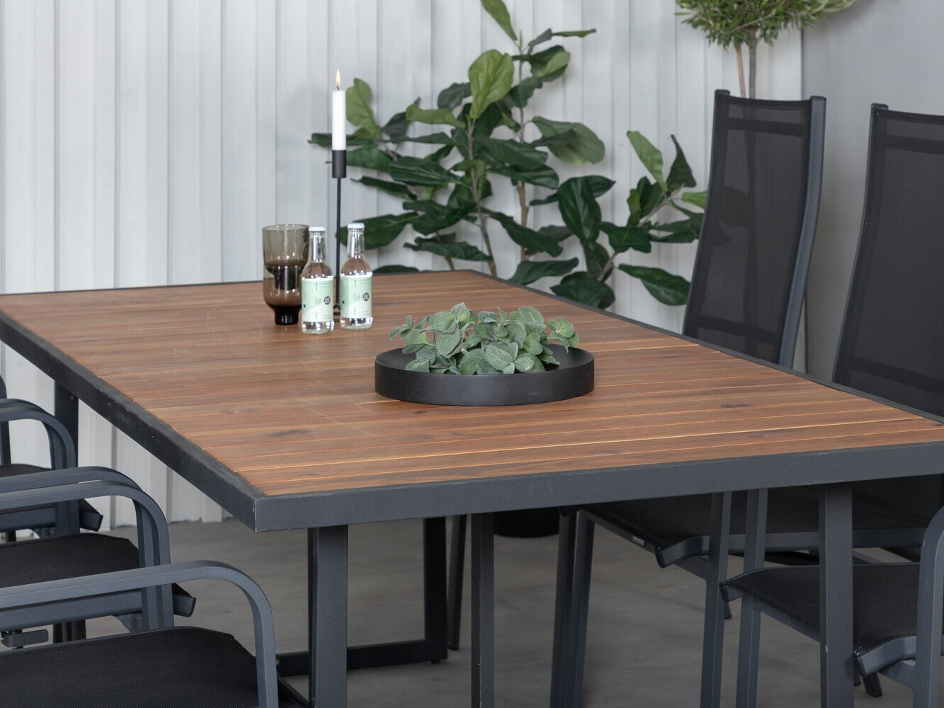 Laua ja toolide komplekt Dallas 2908