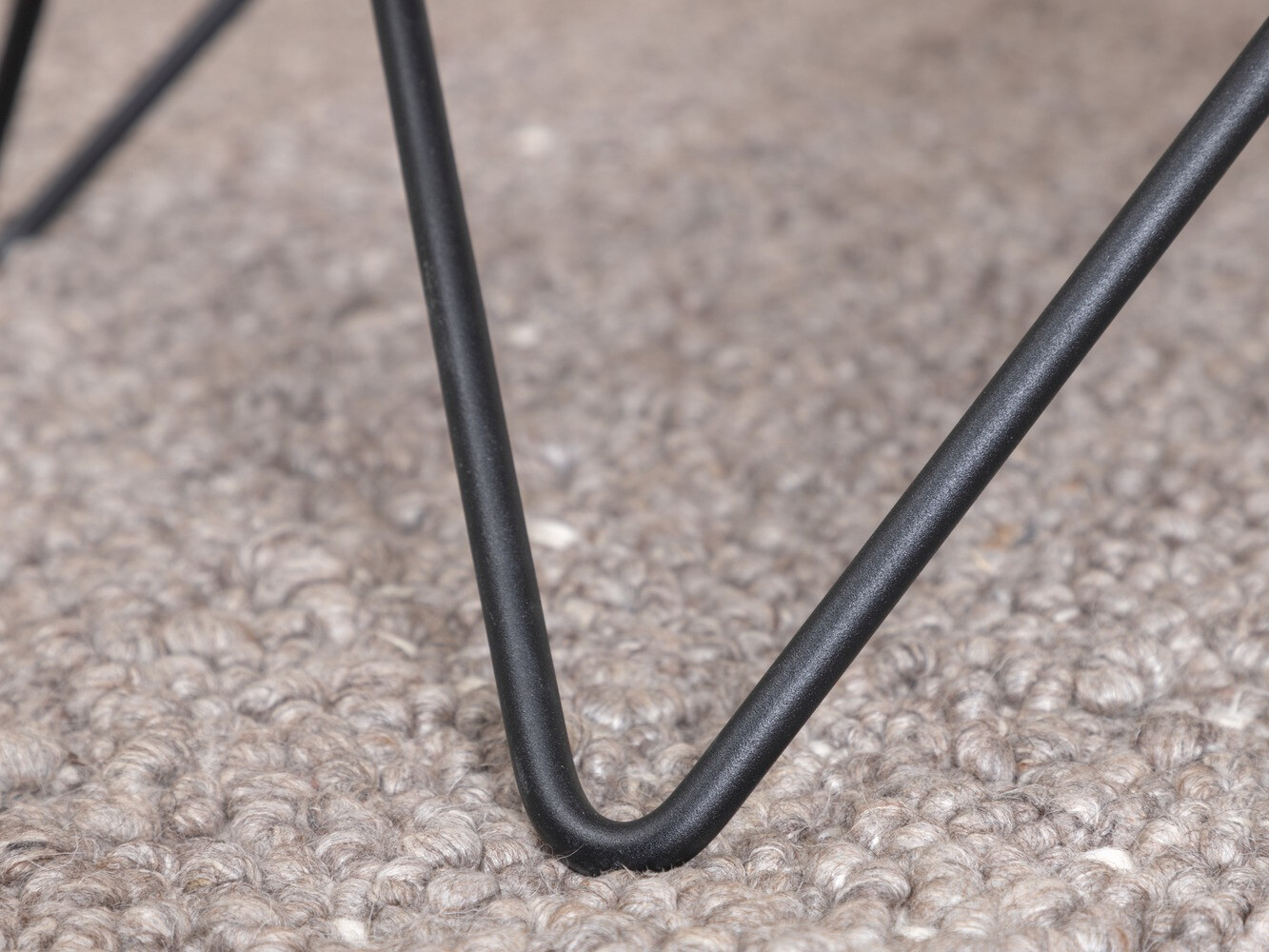 Diivanilaud Dallas 1723 (Hall + Must)