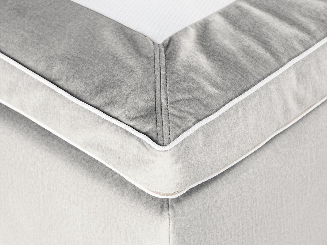 Kontinentaalvoodi Seattle 136 (Monolith 84)