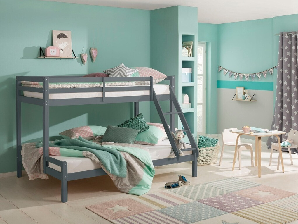 Narivoodi Ruvfiva 103 (Hall)