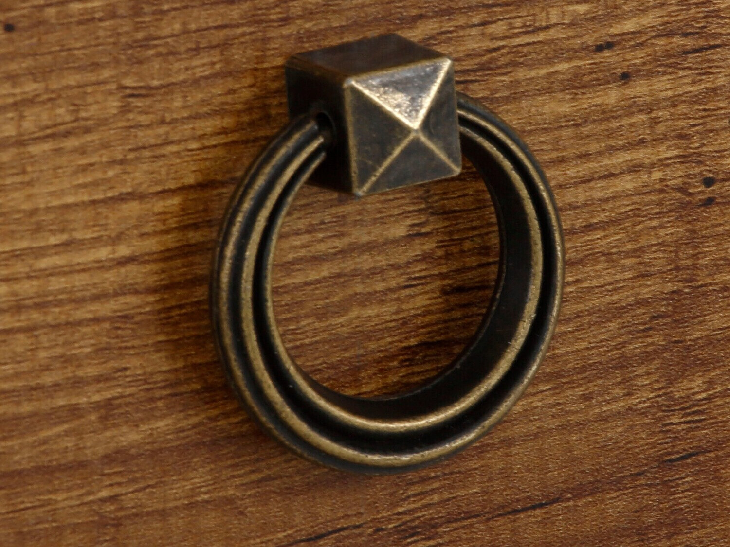 Riidekapp Denton 174