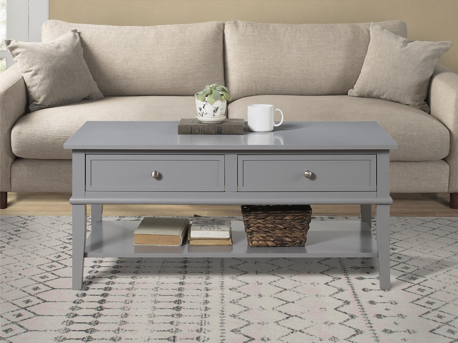 Diivanilaud Sonfivo 102 (Hall)