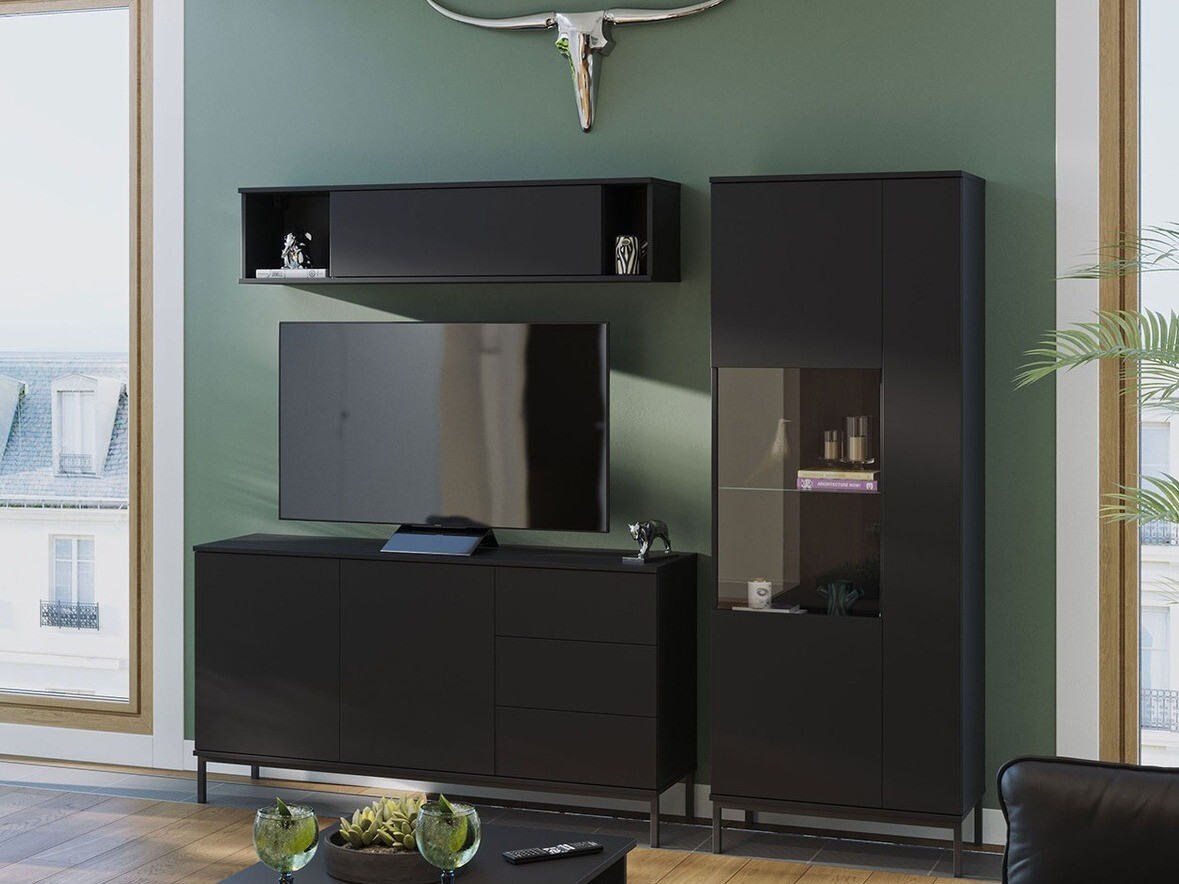 Seinariiul Lomsore 105 (Must)