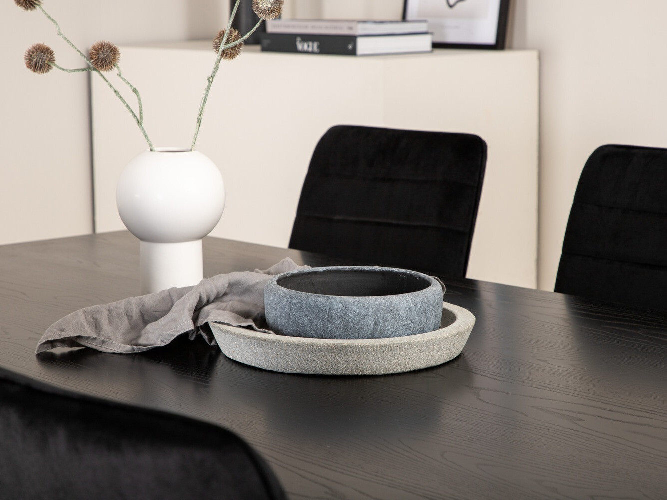 Söögitoakomplekt Dallas 2697 (Must)