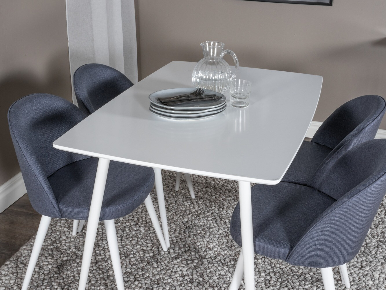 Söögitoakomplekt Dallas 1897