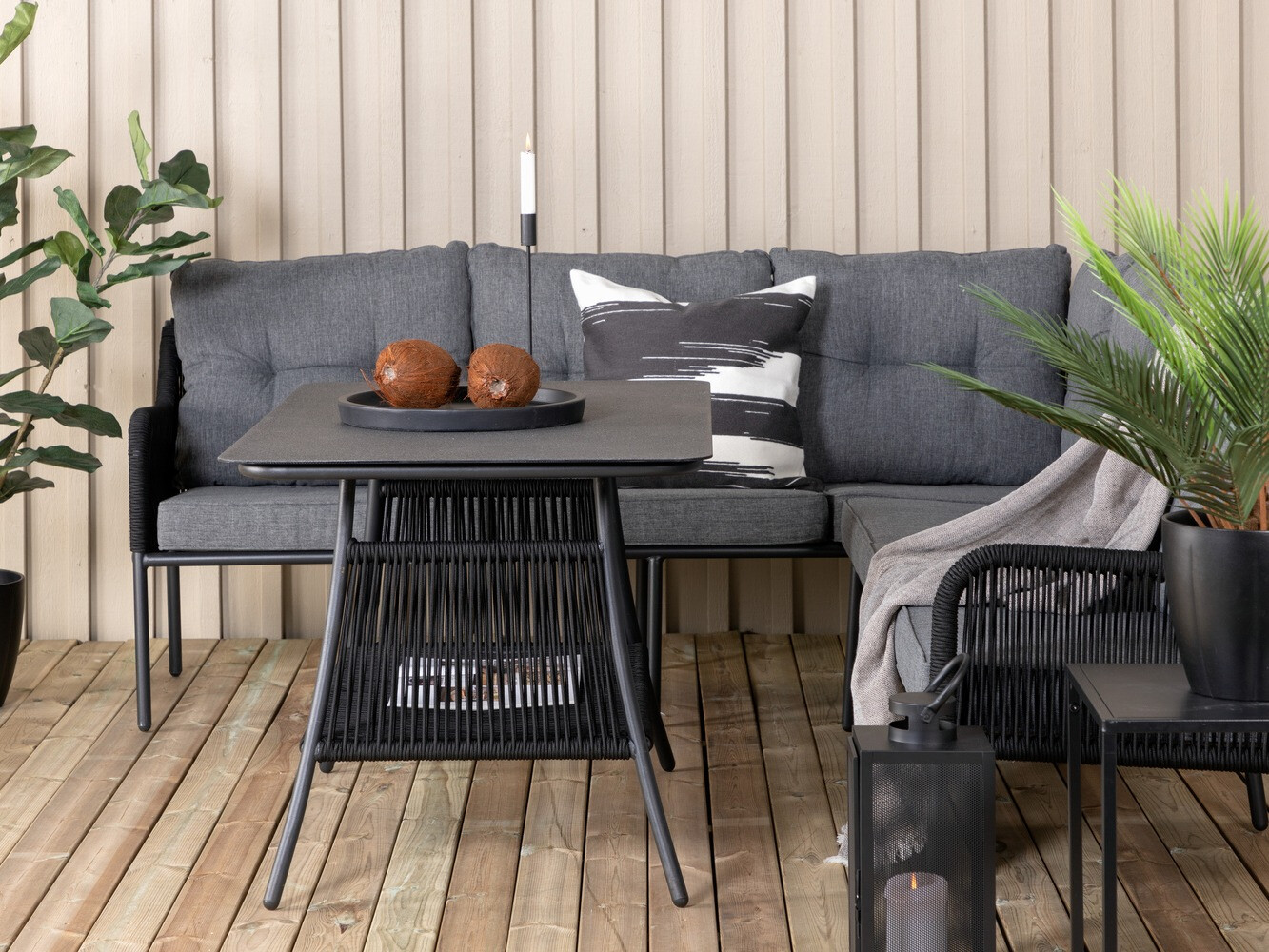 Aiamööblikomplekt Dallas 558