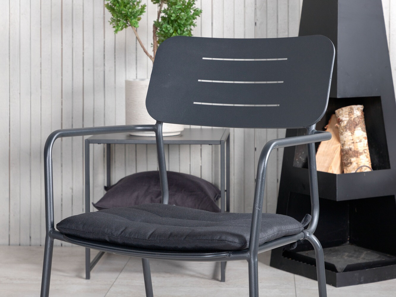 Laua ja toolide komplekt Dallas 2147