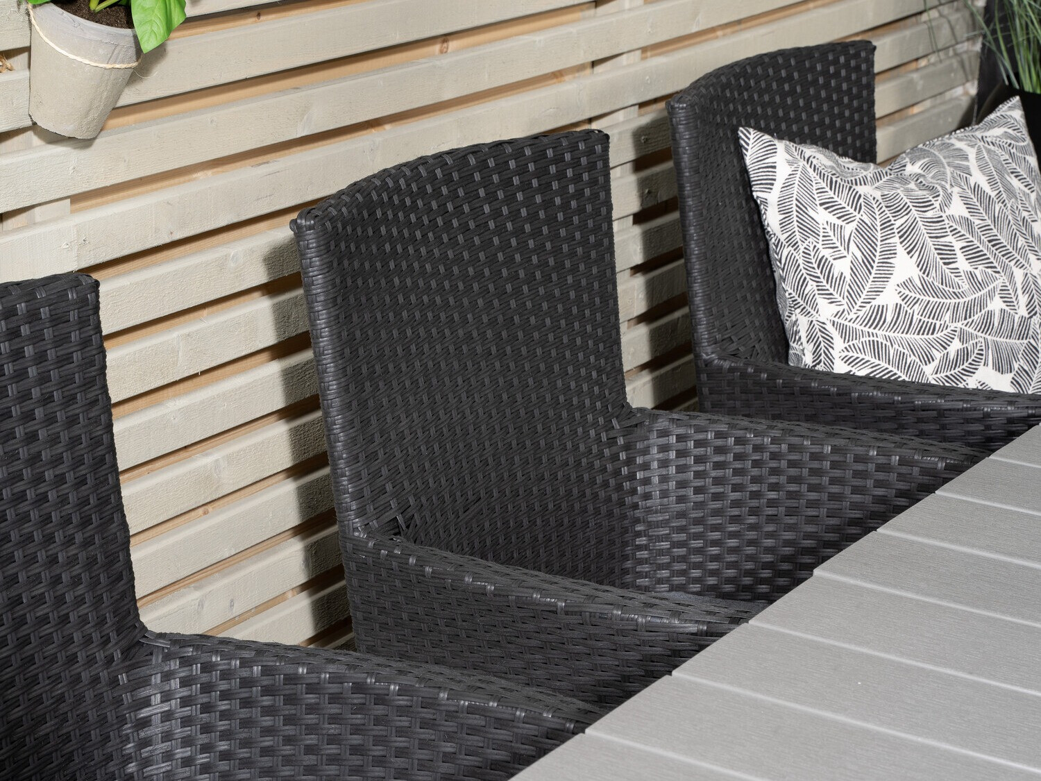 Laua ja toolide komplekt Dallas 2501