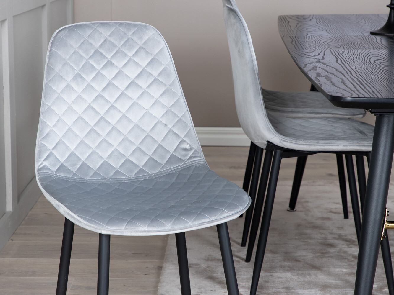 Söögitoakomplekt Dallas 1448 (Hall + Must)