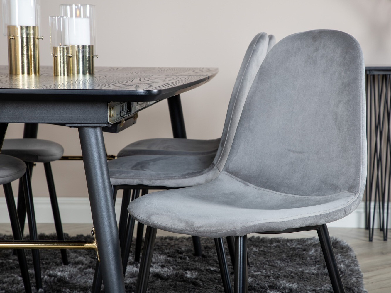 Söögitoakomplekt Dallas 1580 (Hall + Must)