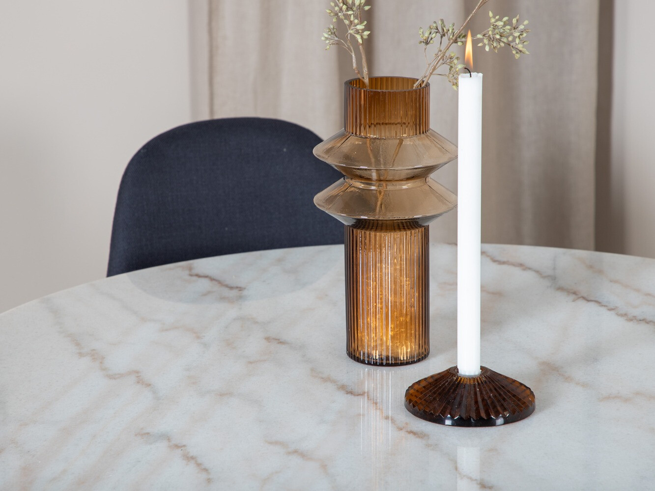 Söögitoakomplekt Dallas 1613 (Must)