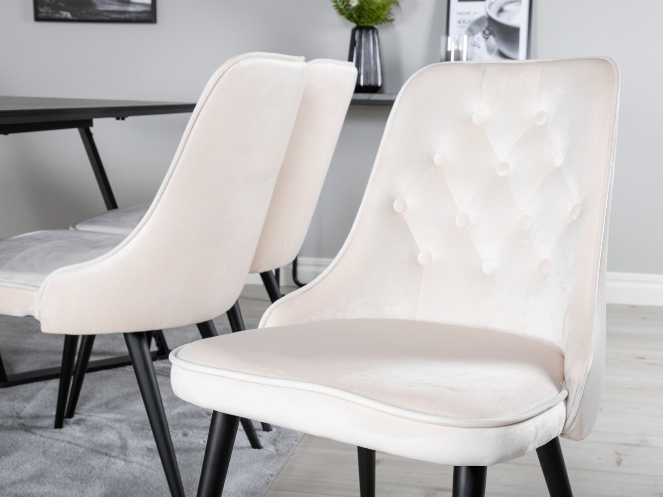 Söögitoakomplekt Dallas 1628 (Beež)