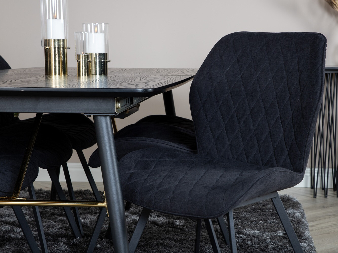 Söögitoakomplekt Dallas 1647 (Must)