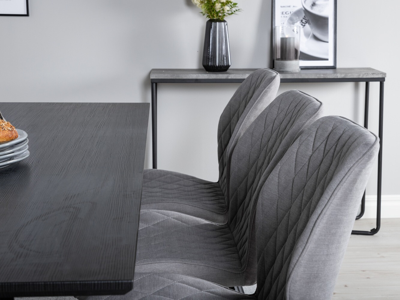 Söögitoakomplekt Dallas 1685 (Hall + Must)