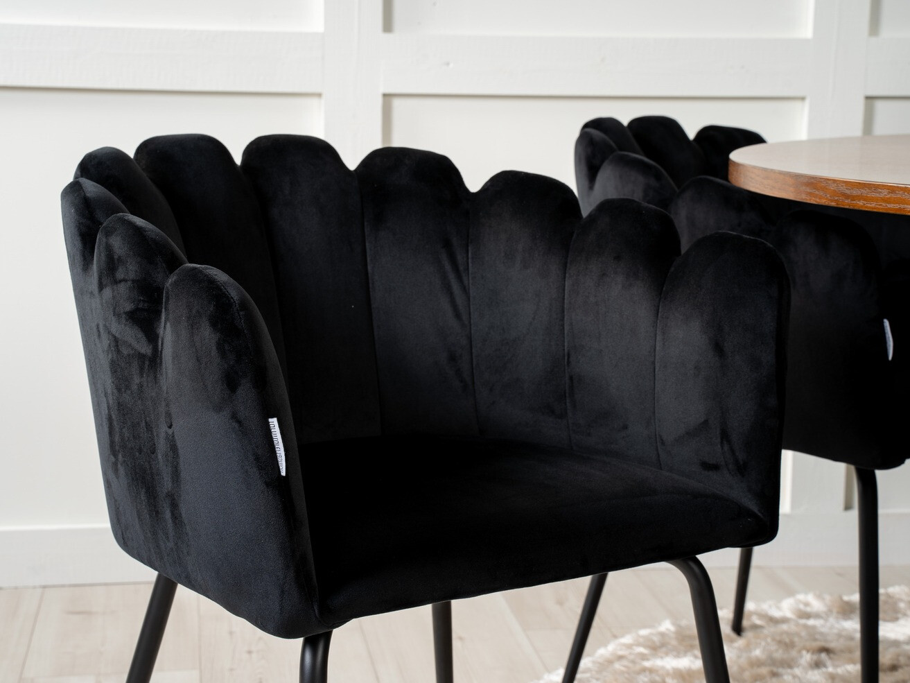 Söögitoakomplekt Dallas 311 (Must)