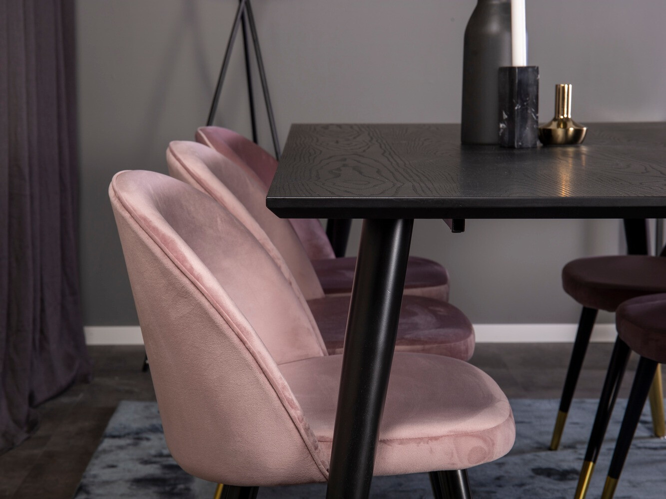 Söögitoakomplekt Dallas 346 (Roosikarva + Must)