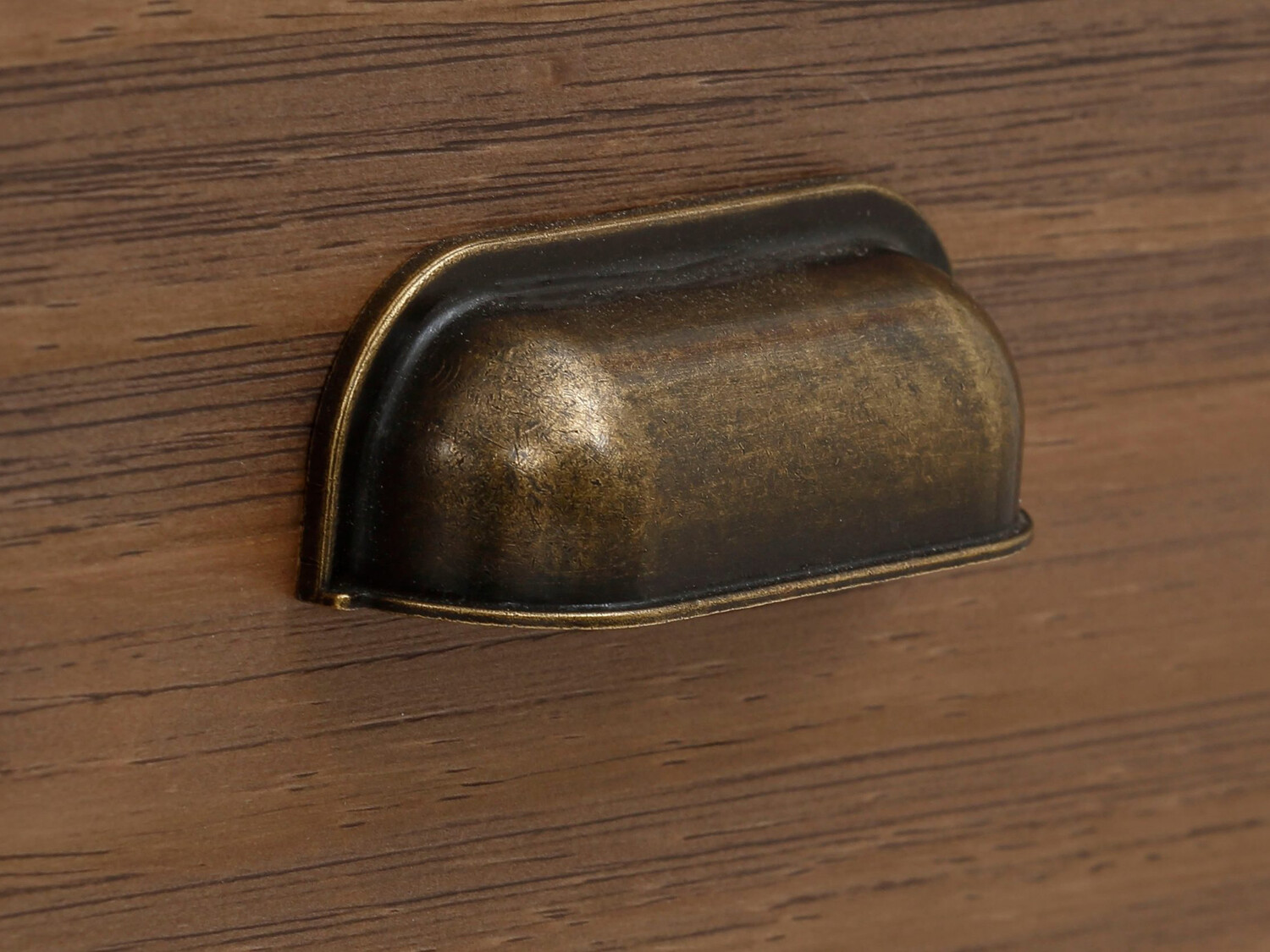 Öökapp Tivmeri 101 (Hall + Pruun)