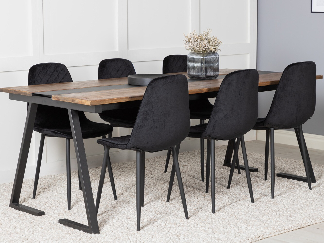 Söögitoakomplekt Dallas 1946