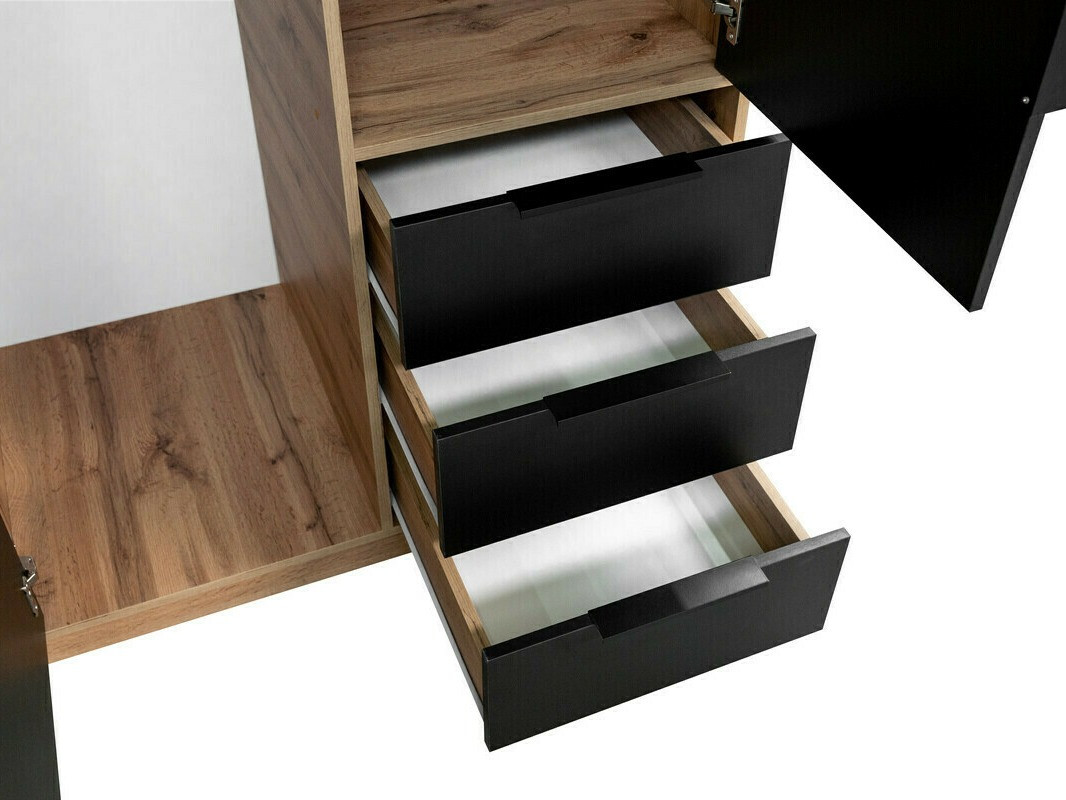 Riidekapp Enolevo 112 (Wotani tamm)