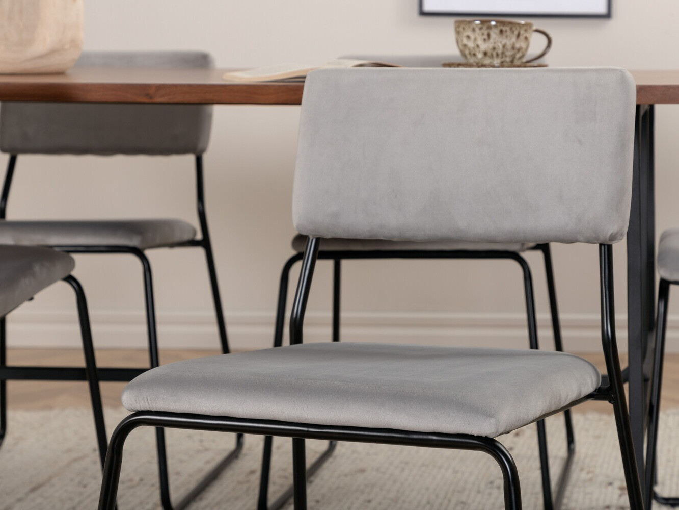 Söögitoakomplekt Dallas 2795 (Hall + Must)