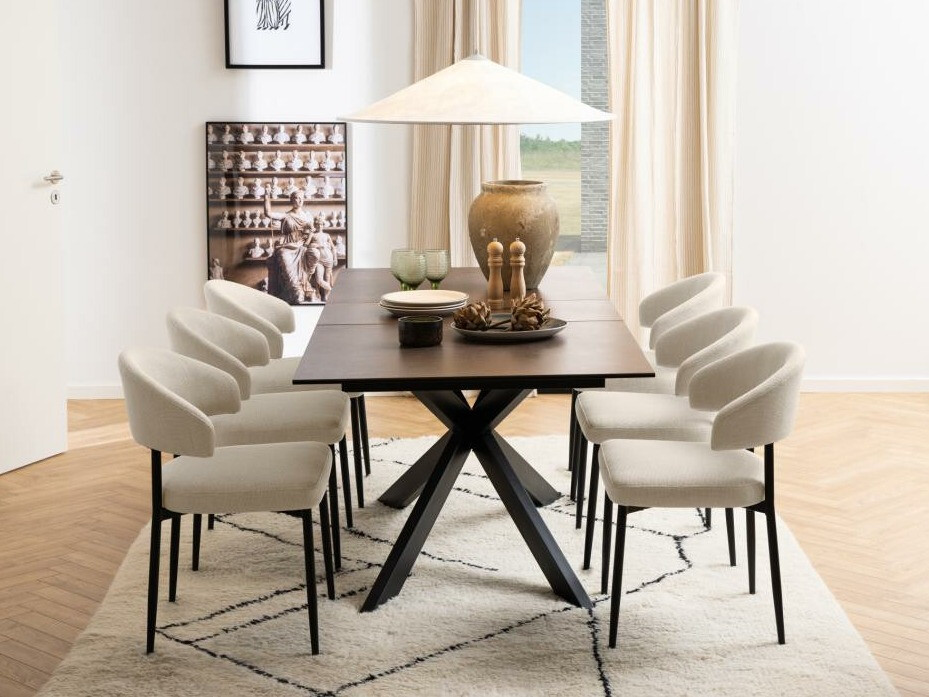 Laud Norsica 685 (Must + Pruun)