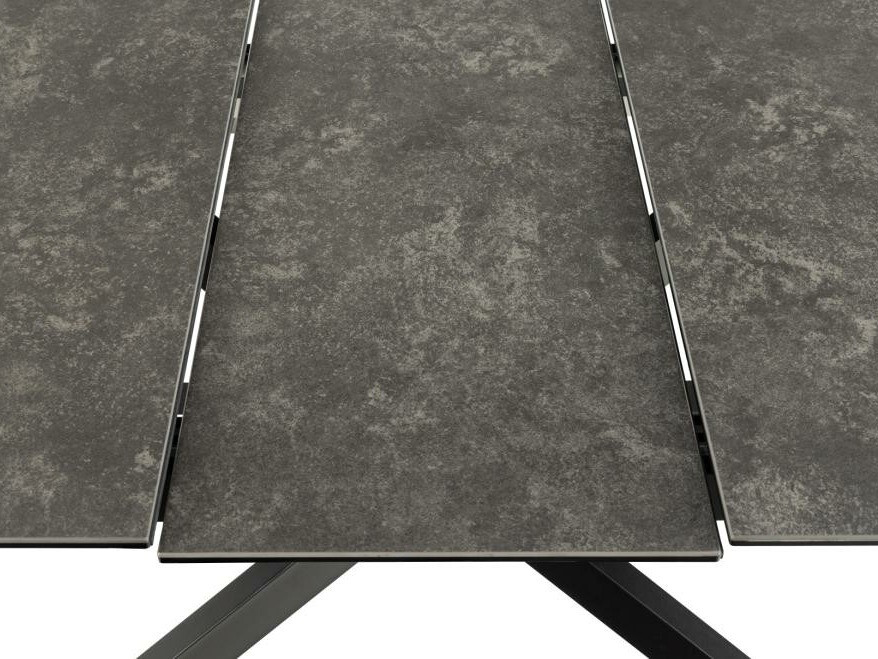 Laud Norsica 685 (Must)