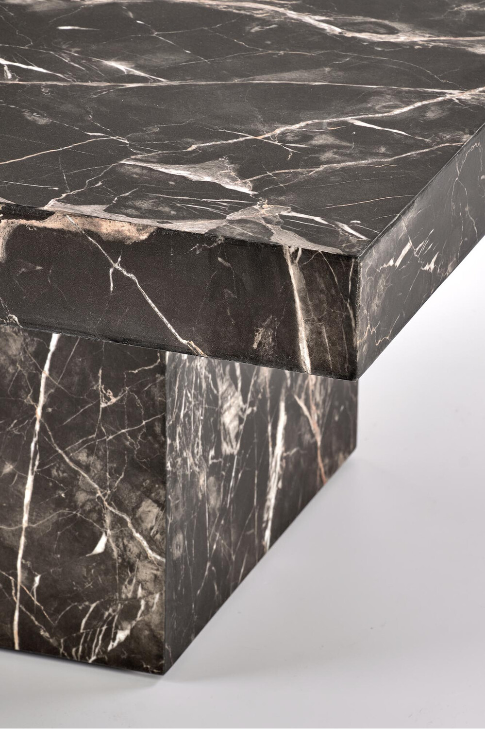 Diivanilaud Houston 1484 (Must marmor)