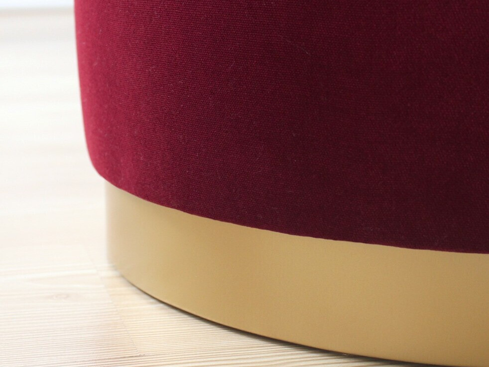 Tumba Altadena 218 (Punane)