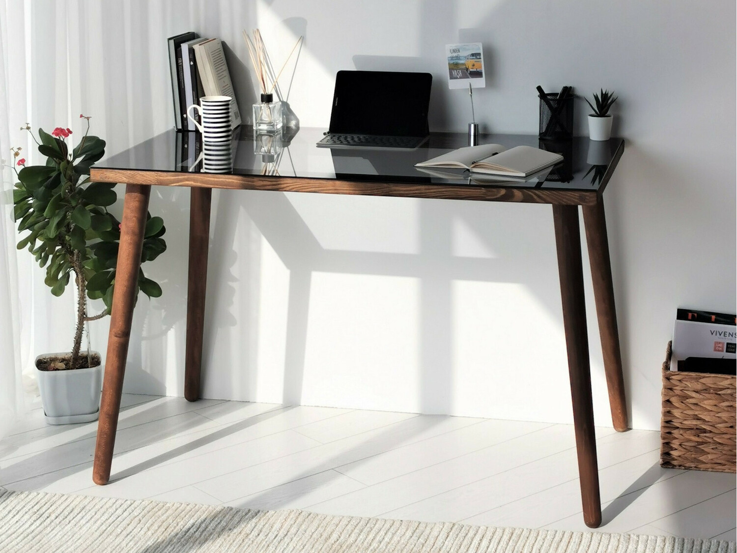 Kirjutuslaud Kailua 655