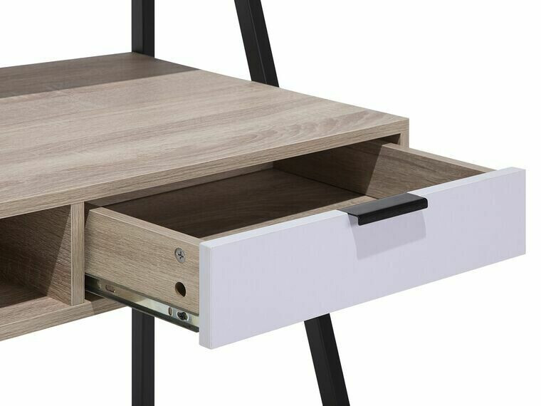 Kirjutuslaud Berwyn 143