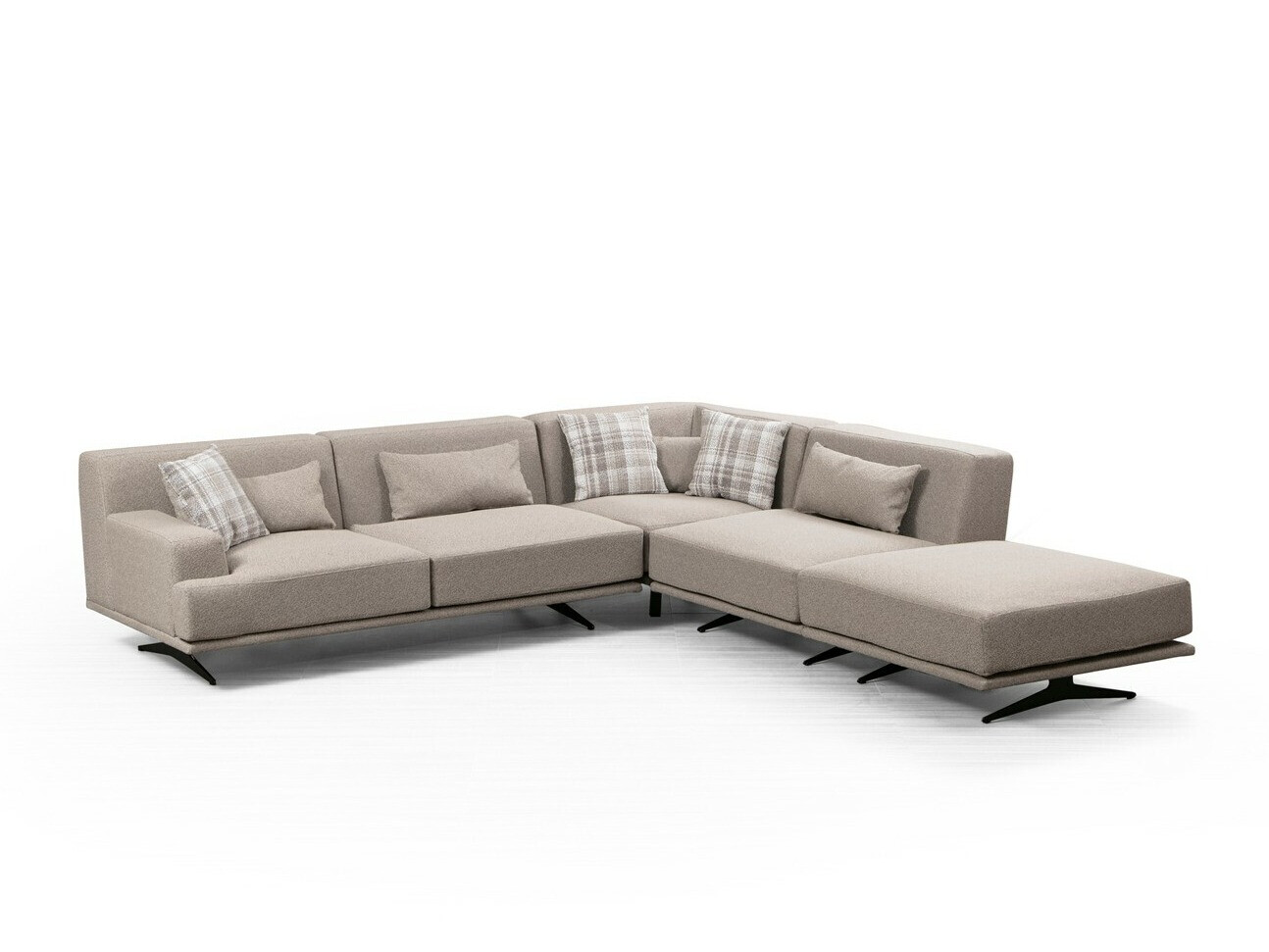 Nurgadiivan Altadena 344