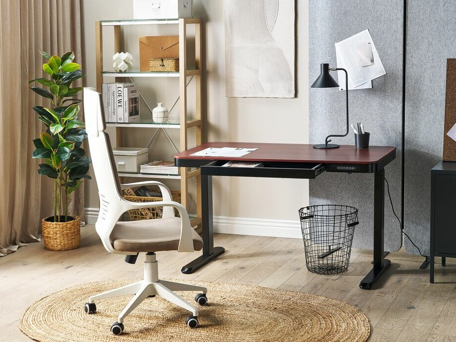 Reguleeritava kõrgusega töölaud Berwyn 224 (Must + Tume puit)