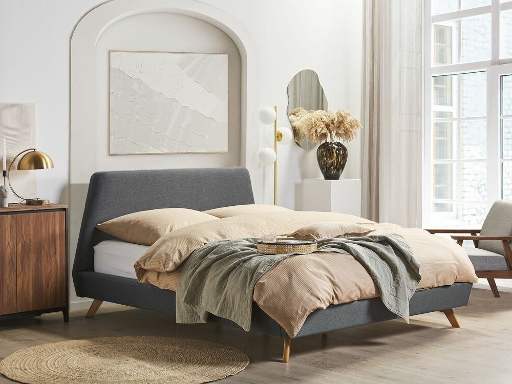 Voodi Berwyn 462 (Hall)