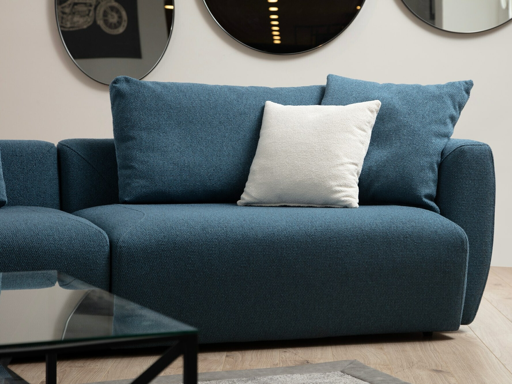 Nurgadiivan Altadena 418