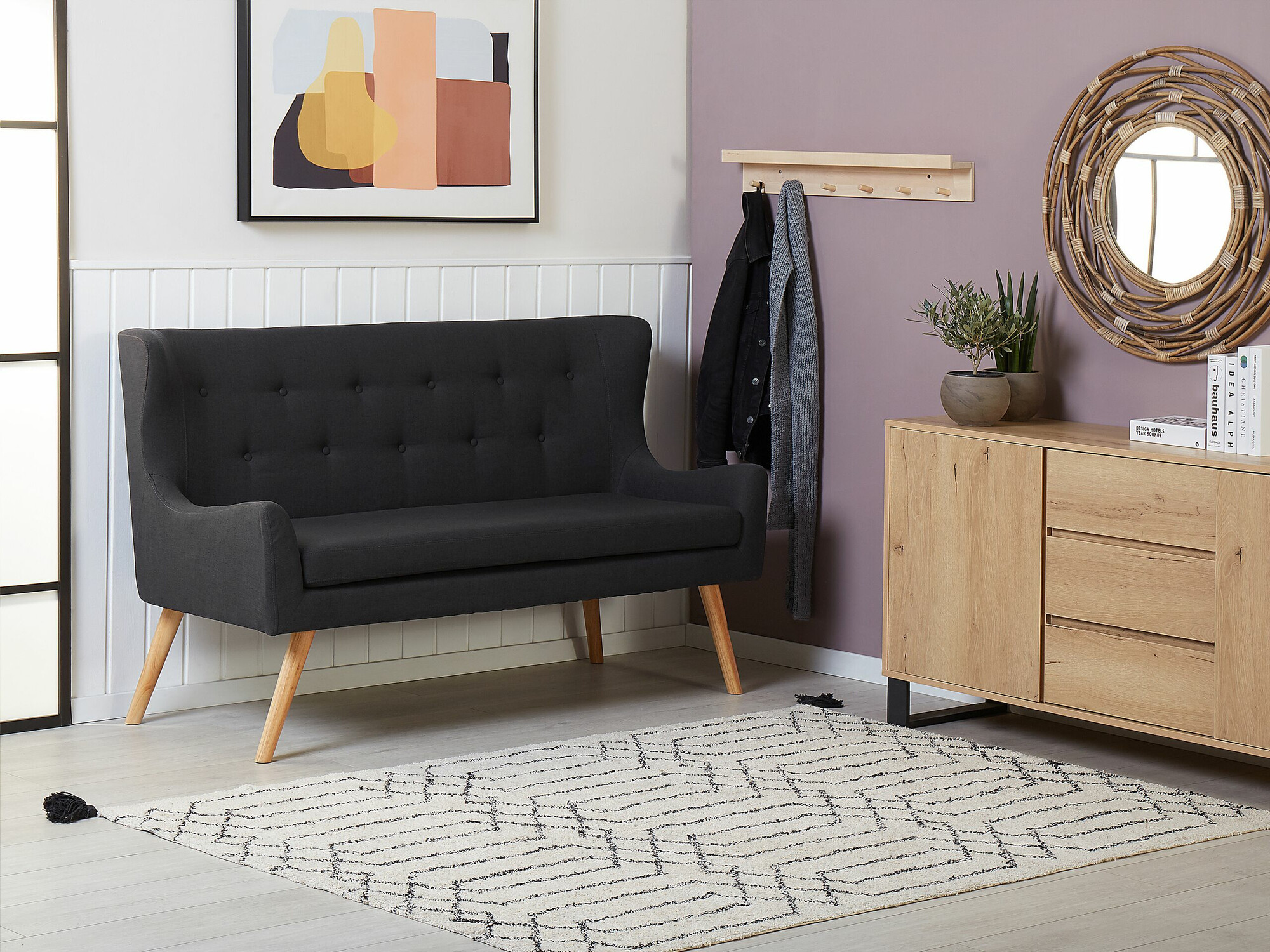 Diivan Berwyn 1416 (Must)