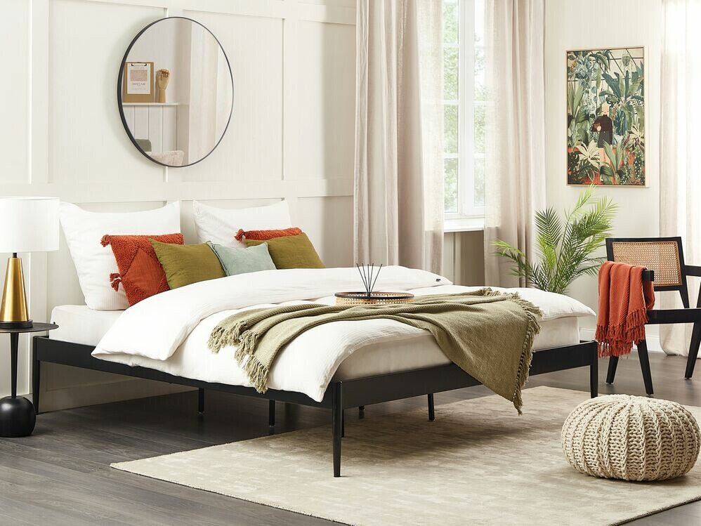 Voodi Berwyn 1588 (Must)