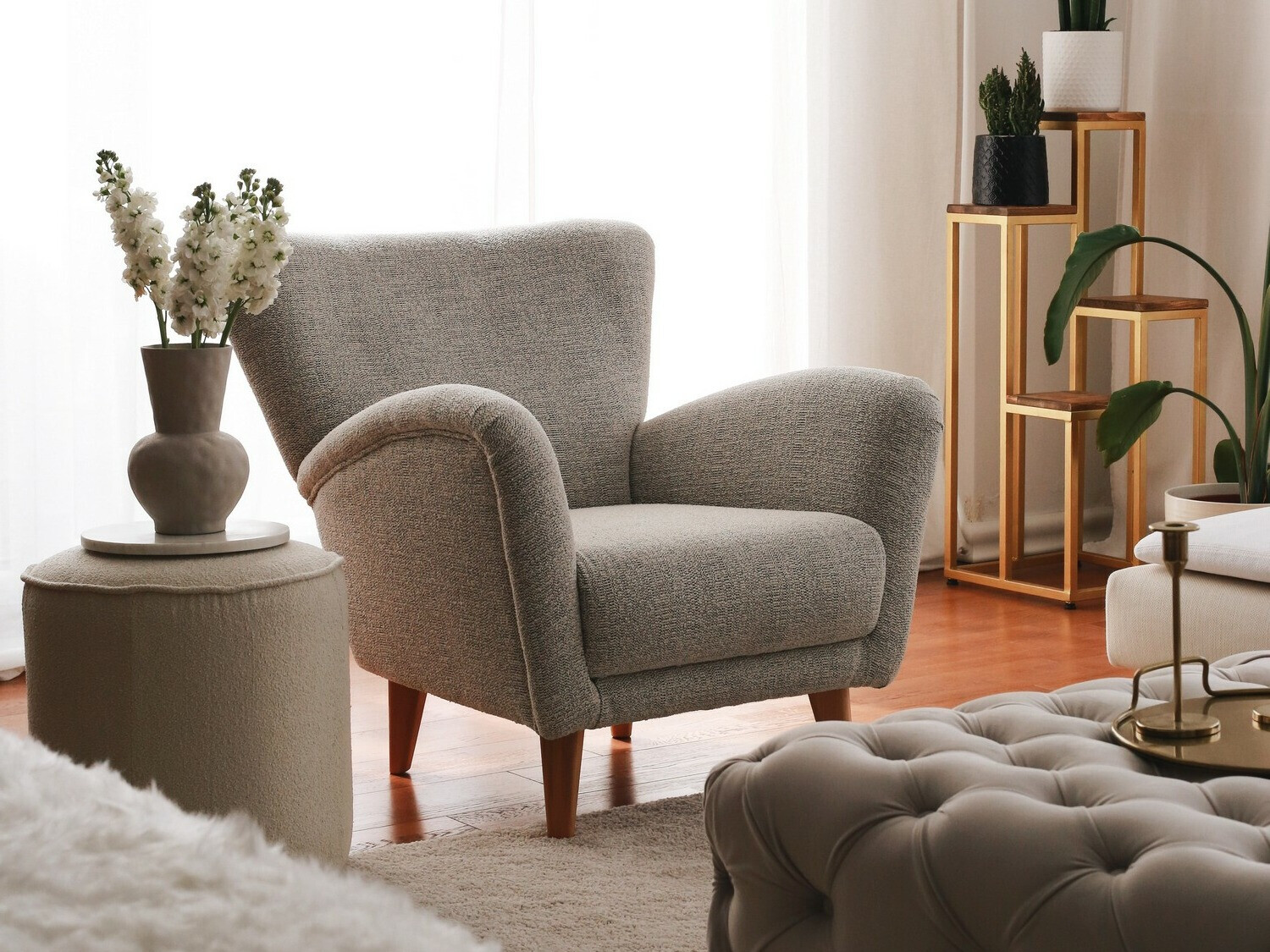 Tugitool Altadena 541 (Hall)