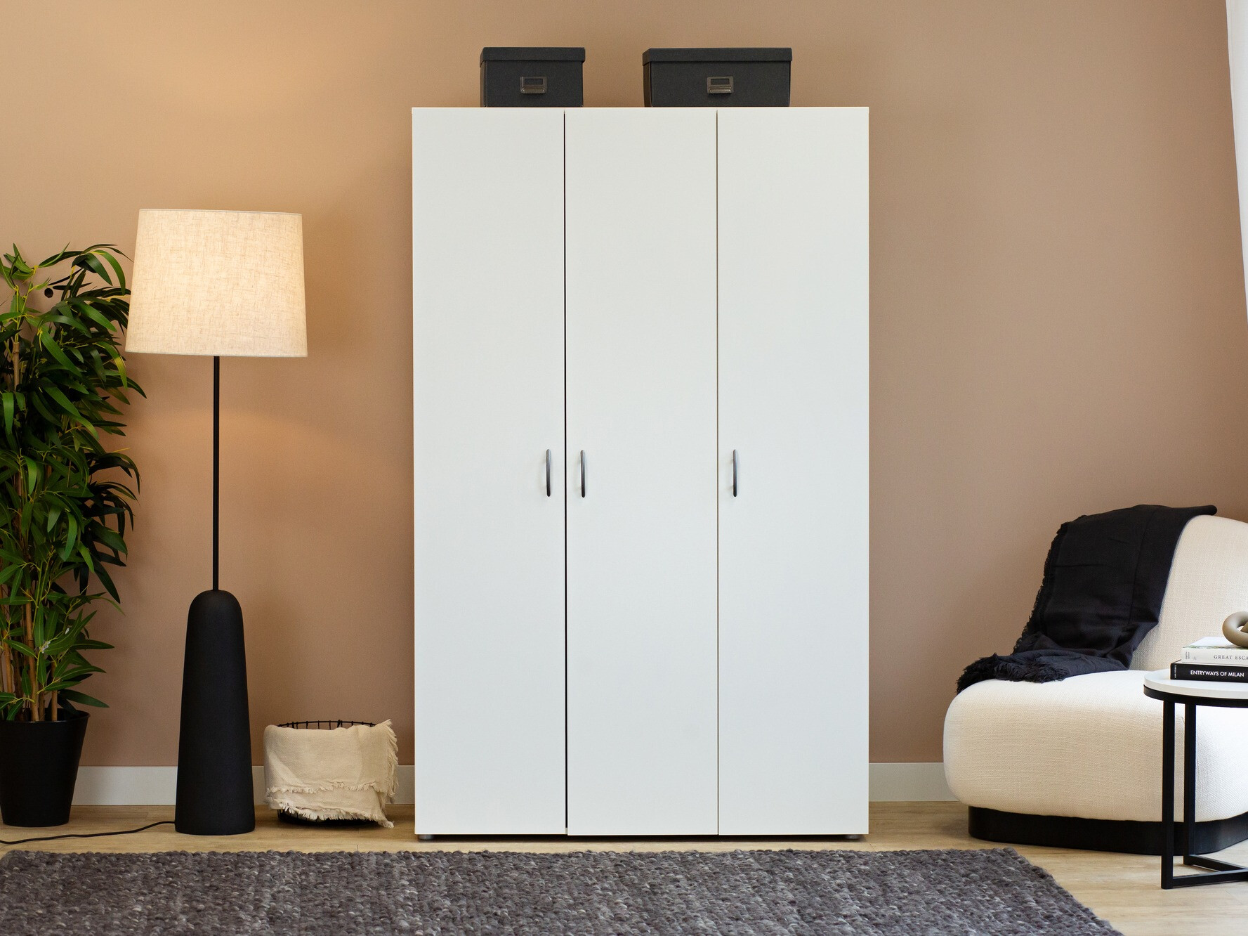 Riidekapp Bristol 184 (Valge)