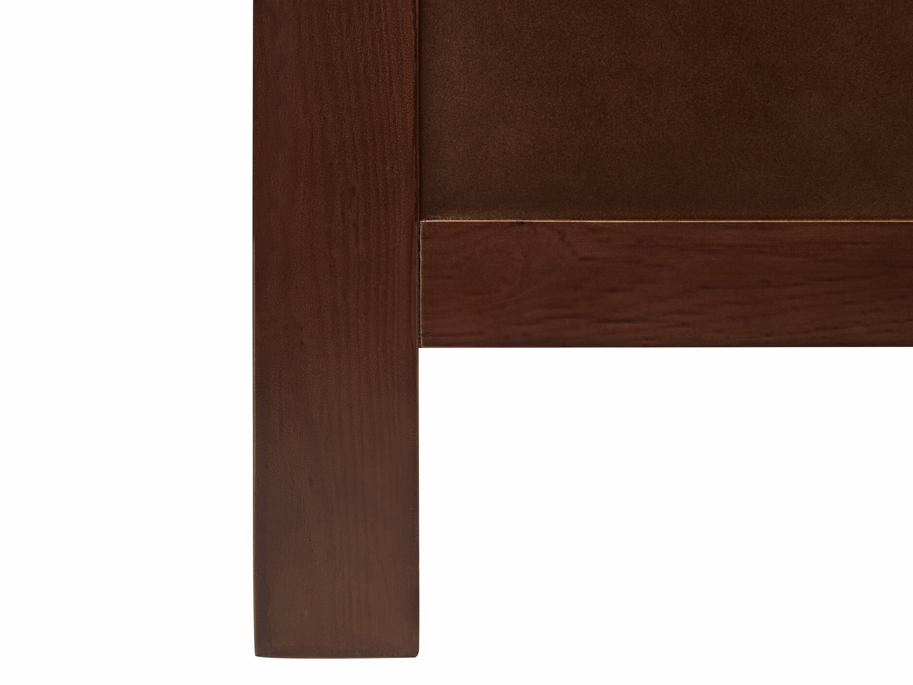 Voodi Berwyn 600 (Tumepruun)