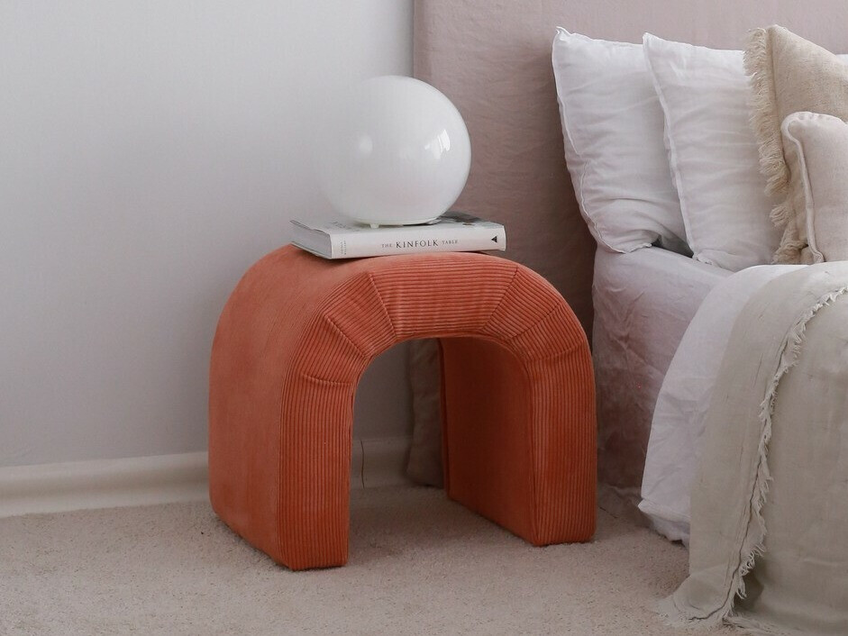 Tumba Altadena 572 (Coral)