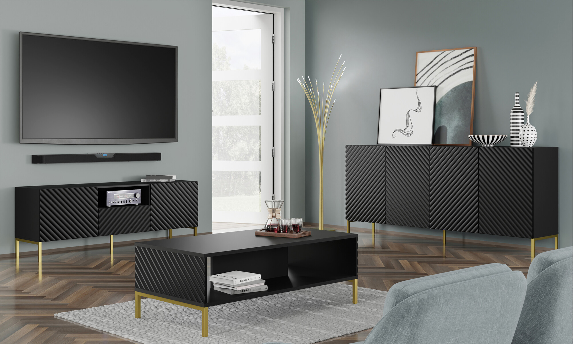 TV-alus Fivremu 102 (Must)